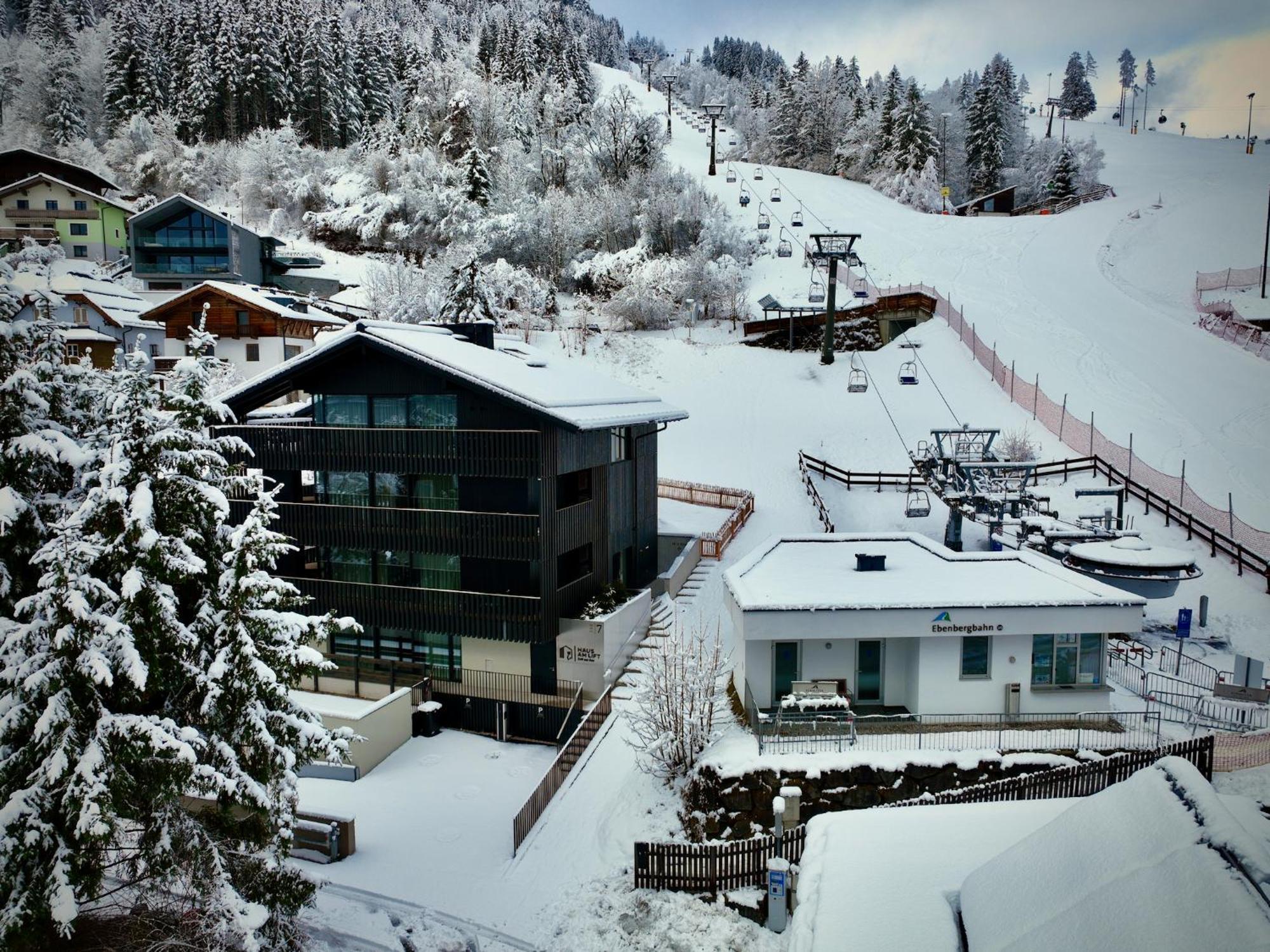 Haus Am Lift - Summercard Included - Ski-In Ski-Out Zell am See Exteriör bild